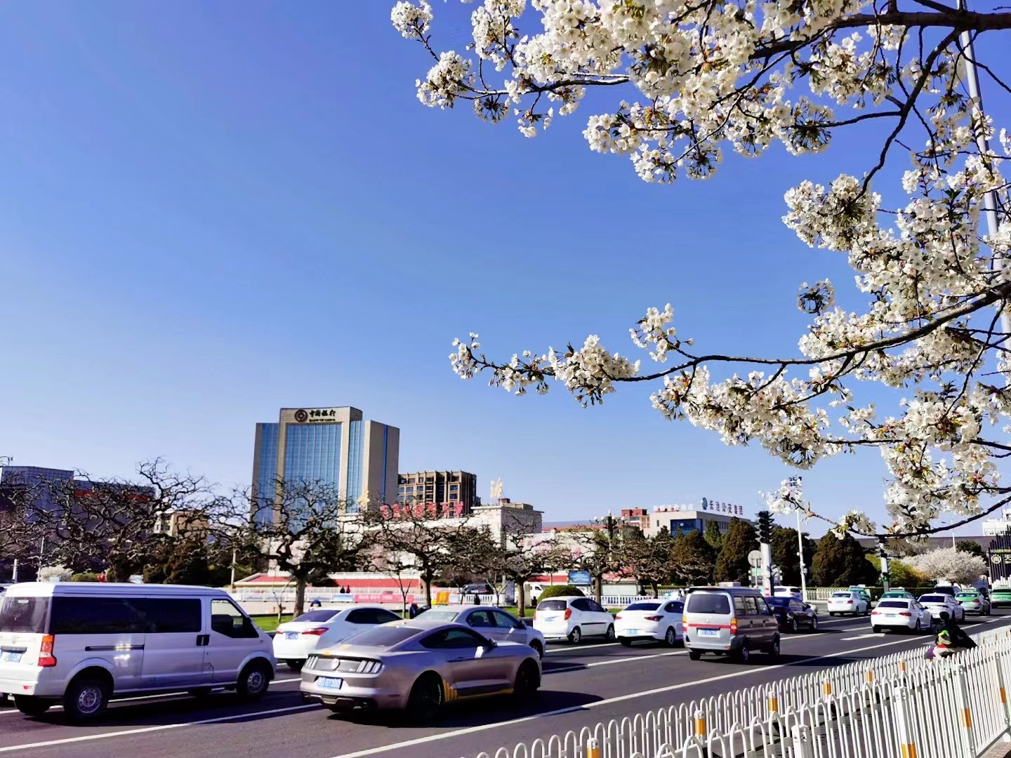 ͼ˵����حӣ���ͷױ�����